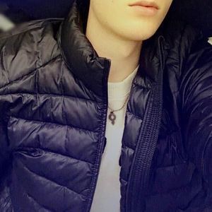 Meet your Posher, Justin